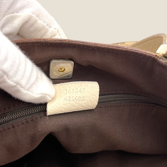 ✨SOLD✨Authentic Gucci GG Canvas Abbey Pocket Tote with Beige/Cream Leather Trim - Picture 10 of 13